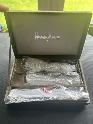 Neiman marcus ornate - marcus, 3-piece