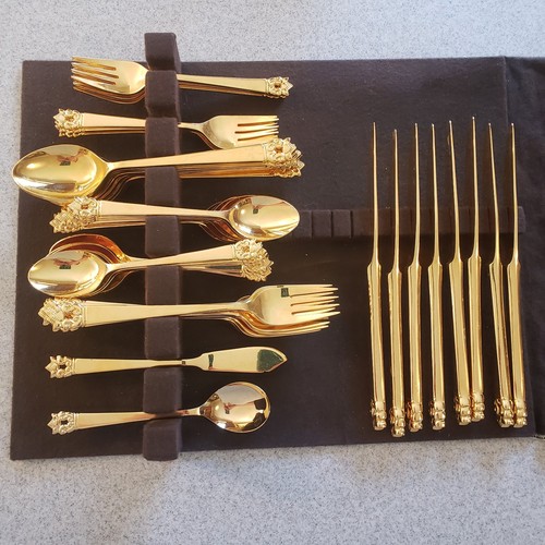 Flatware gold colored piece - colored,