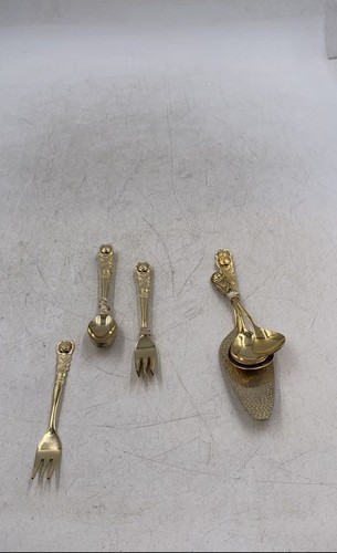 Gold tone silverware - gold, forks