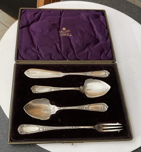 Mappin webb ornate silver - &,
