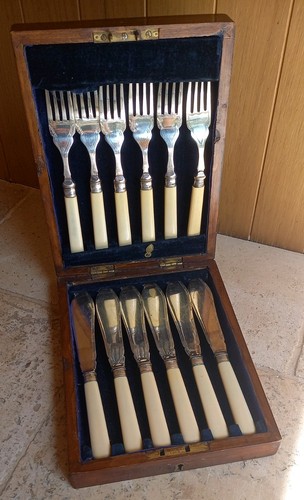 Vintage silver plate - tw,